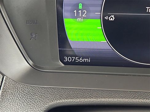 Certified 2023 Chevrolet Bolt EUV LT image 13