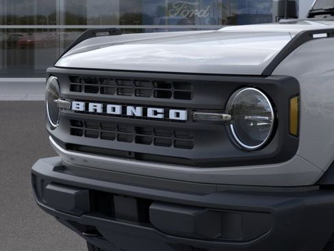 New 2026 Ford Bronco 2-Door AWD/4WD image 19