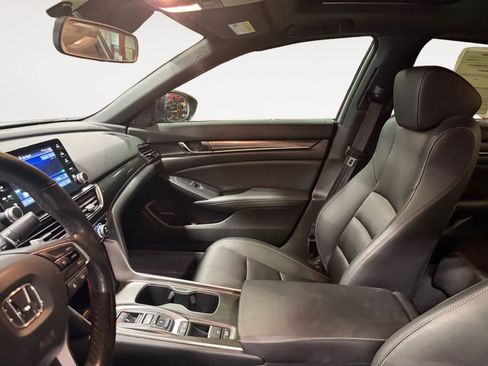 Used 2022 Honda Accord Sport image 10