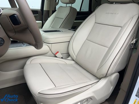 Used 2022 GMC Yukon Denali image 20