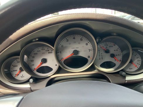Used 2006 Porsche 911 Carrera 4S AWD/4WD image 25