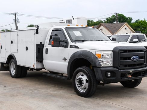 Used 2015 Ford F550 4x4 Regular Cab Super Duty image 7