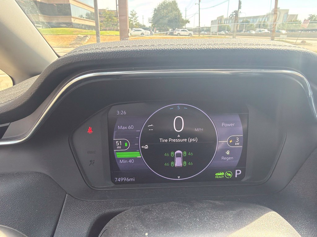 Used 2022 Chevrolet Bolt LT w/ Infotainment Package FWD image 25