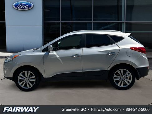 Used 2011 Hyundai Tucson Limited AWD/4WD image 8
