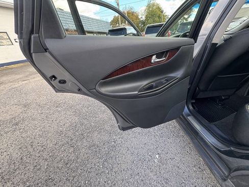 Used 2017 INFINITI QX50 Base 4dr Crossover w/ Premium Package image 52