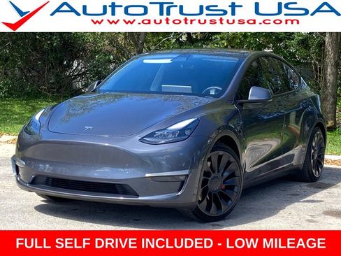 Used 2022 Tesla Model Y Performance image 1