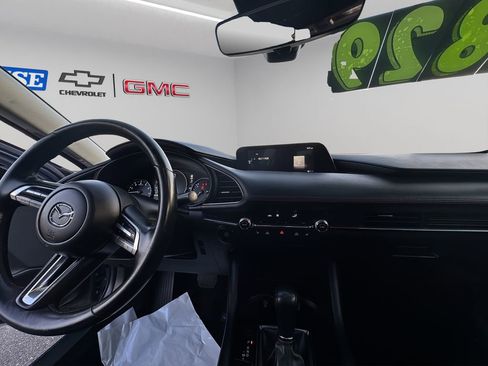 Used 2023 MAZDA MAZDA3 s image 32