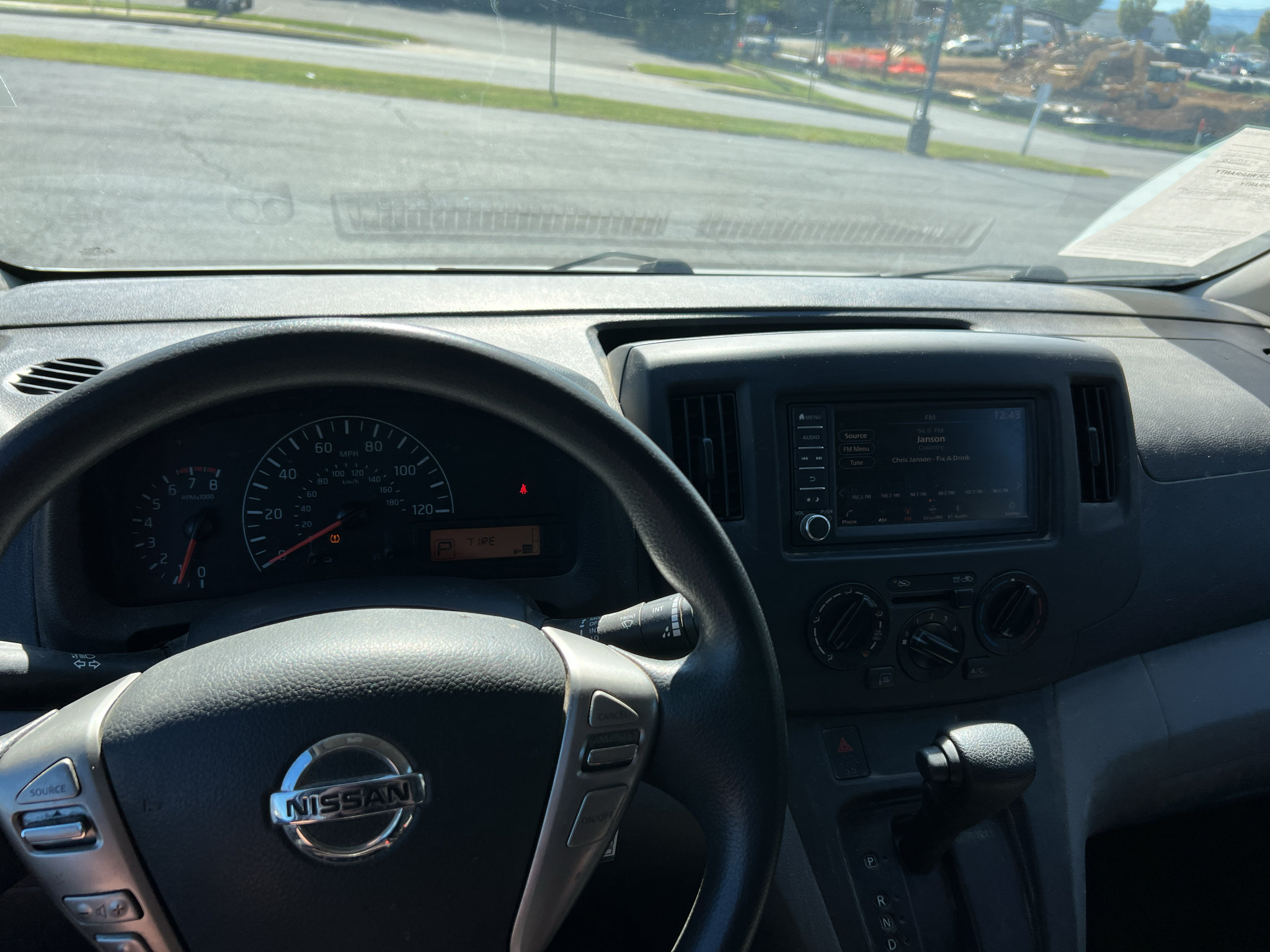 Used 2020 Nissan NV200 SV FWD image 13