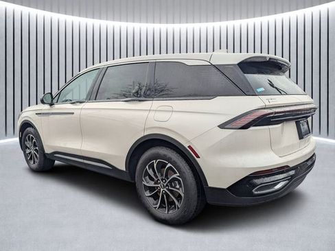 New 2026 Lincoln Nautilus Premier w/ Equipment Group 102A image 5