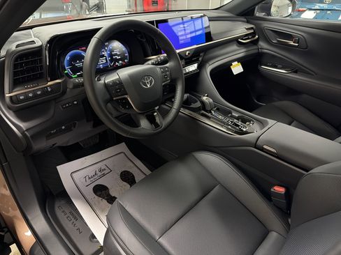 New 2025 Toyota Crown Signia AWD/4WD image 20