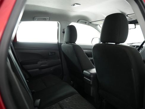 Used 2022 Mitsubishi Outlander Sport LE image 33