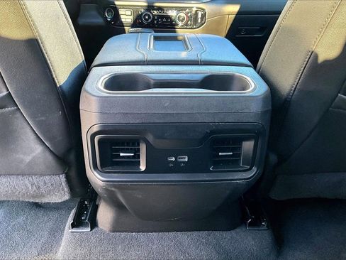 Used 2022 Chevrolet Silverado 1500 RST w/ Redline Edition image 17