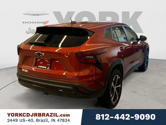 Used 2024 Chevrolet Trax RS w/ Driver Confidence Package FWD image 5