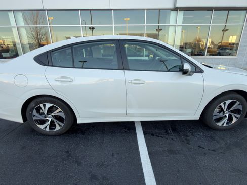 Certified 2025 Subaru Legacy Premium w/ Popular Package #1A image 2