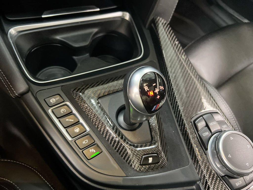 Used 2017 BMW M4 Coupe RWD image 18