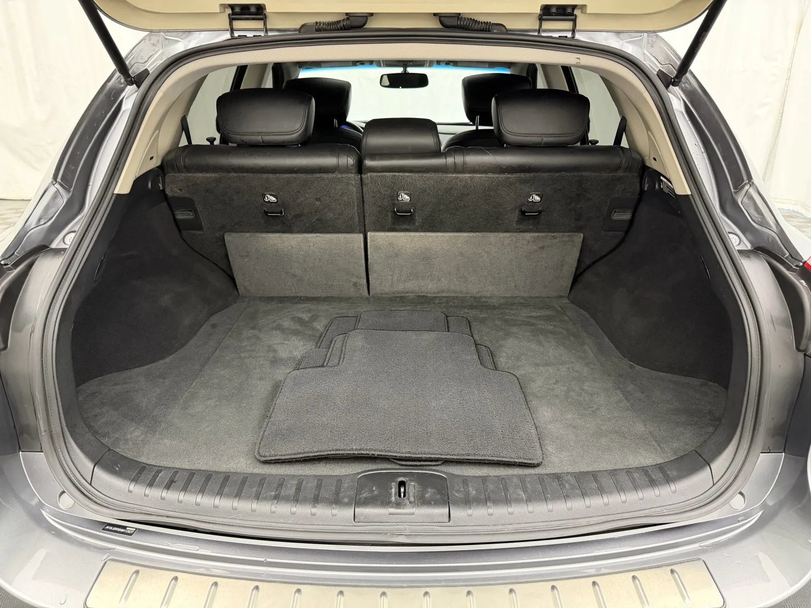 Used 2017 INFINITI QX50 AWD w/ Premium Package image 20