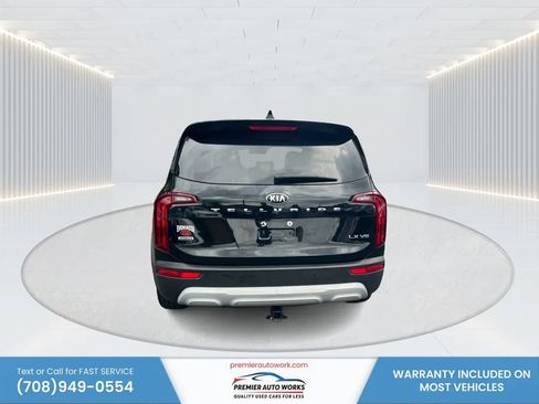 Used 2020 Kia Telluride LX AWD/4WD image 5