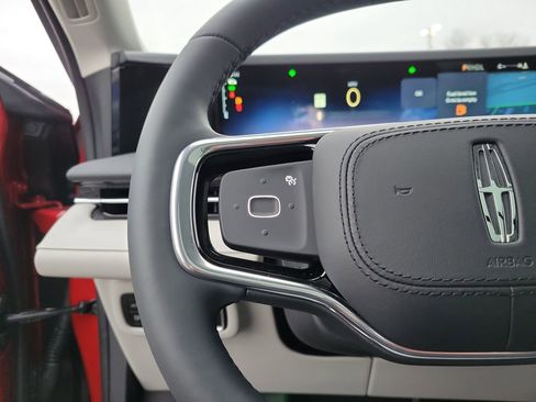 New 2026 Lincoln Nautilus Premier w/ Equipment Group 102A image 24