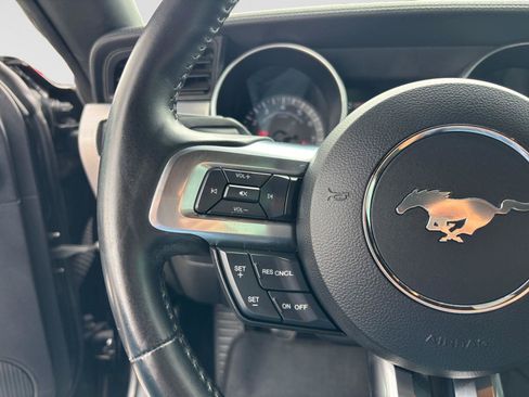 Used 2019 Ford Mustang GT w/ Black Accent Package RWD image 25