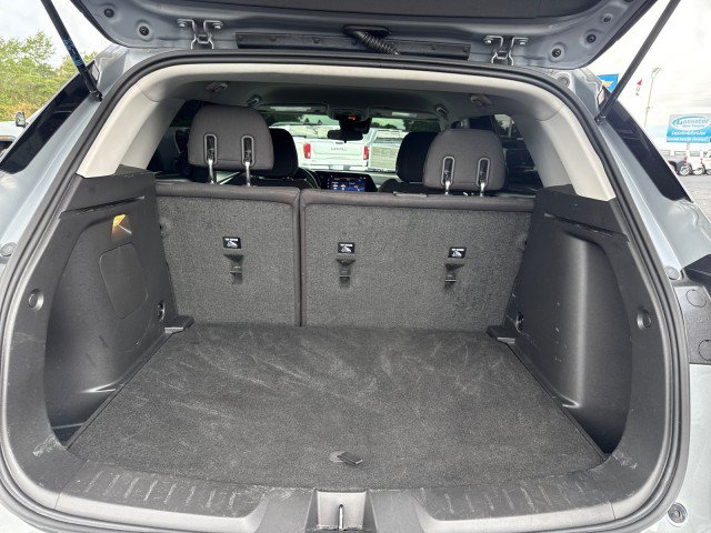 Used 2024 Chevrolet TrailBlazer LT w/ LT Cold Weather Package FWD image 14