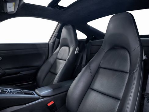 Used 2016 Porsche 911 Carrera 4S image 30