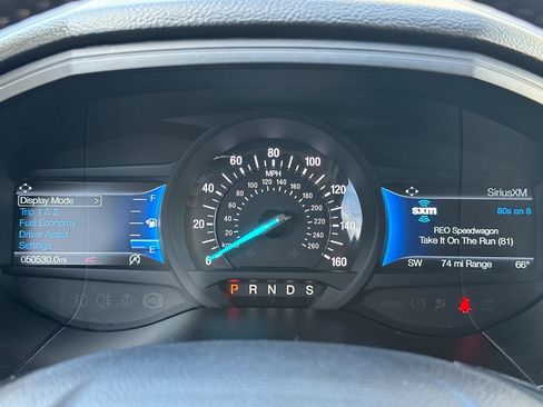 Used 2024 Ford Edge SEL image 29