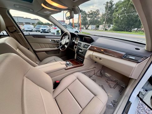 Used 2012 Mercedes-Benz E 350 Sedan image 12