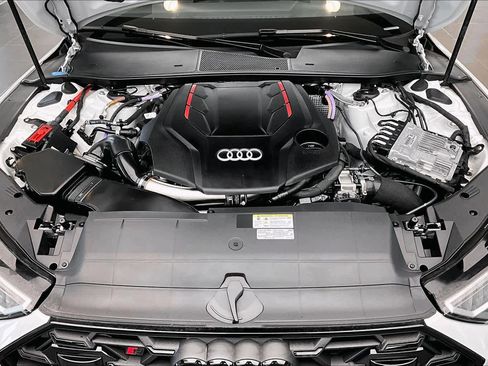 Used 2025 Audi S7 Premium Plus image 29