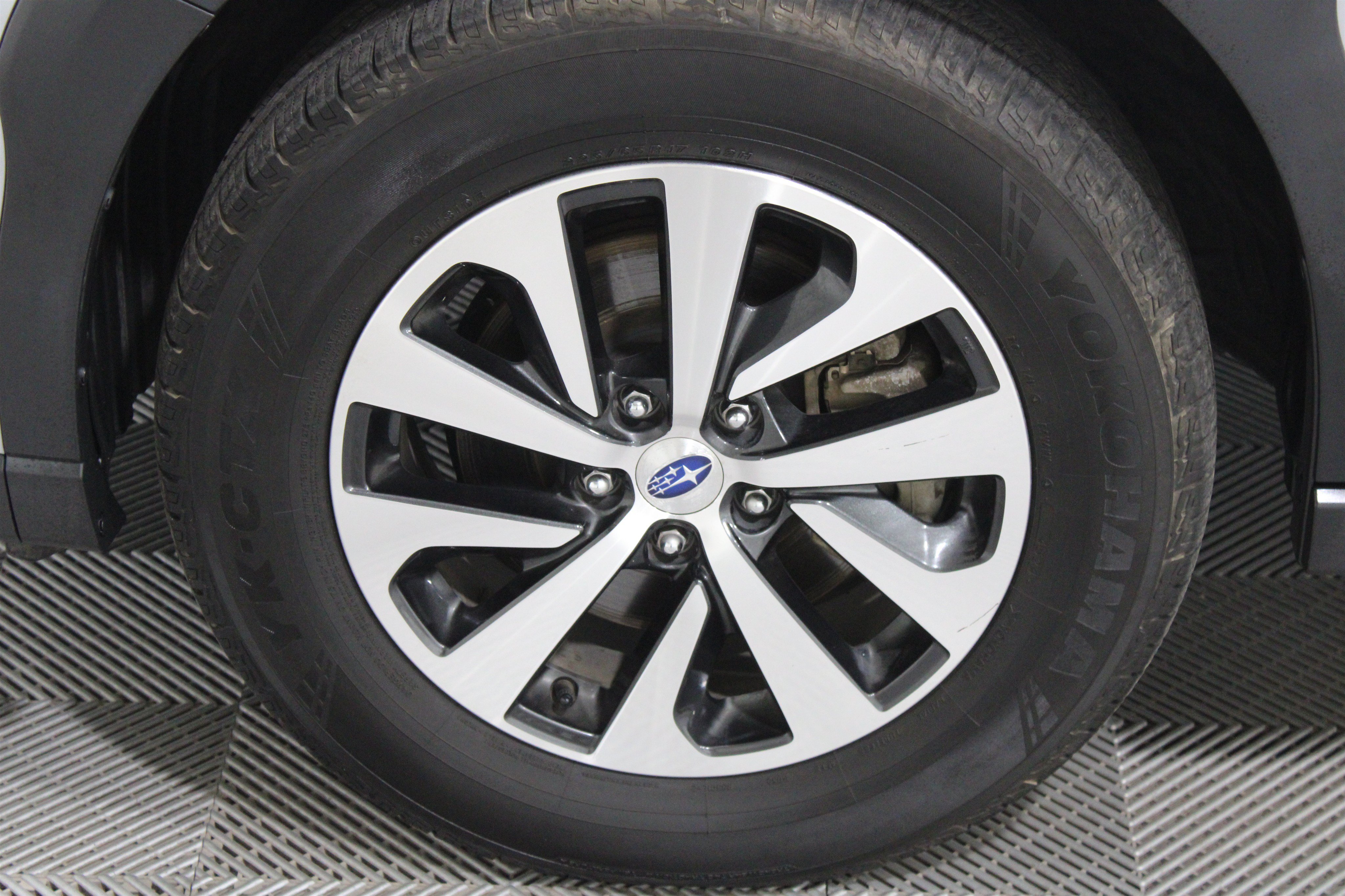 Used 2024 Subaru Outback Premium AWD/4WD image 34