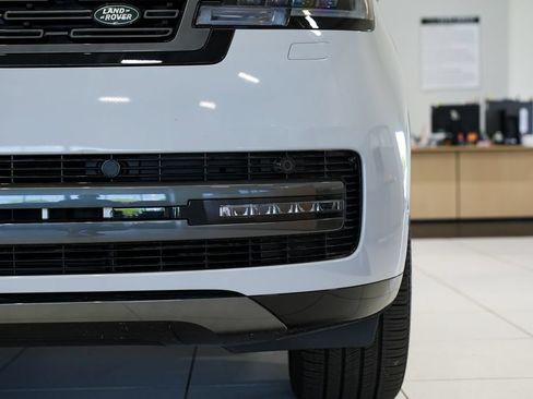 Used 2025 Land Rover Range Rover Autobiography AWD/4WD image 30