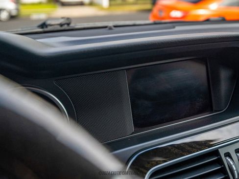 Used 2013 Mercedes-Benz C 63 AMG Sedan image 23