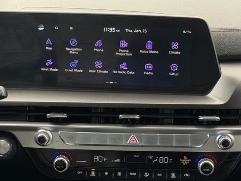 Used 2023 Kia Telluride S image 16