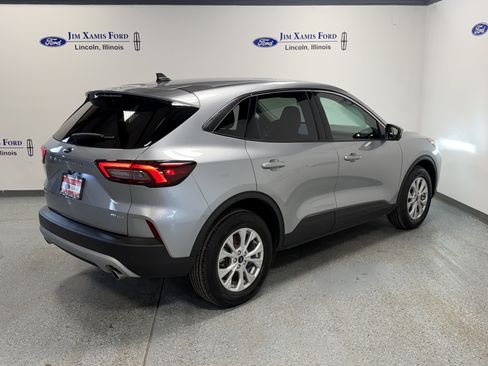 Used 2023 Ford Escape Active w/ Tech Pack #2 AWD/4WD image 35
