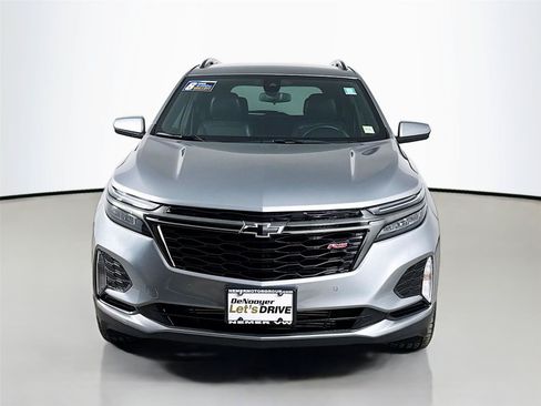 Used 2023 Chevrolet Equinox RS AWD/4WD image 4