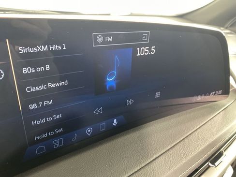 Used 2025 Cadillac XT4 Premium Luxury w/ Cold Weather Package image 16