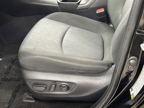 Used 2024 Toyota RAV4 XLE image 16