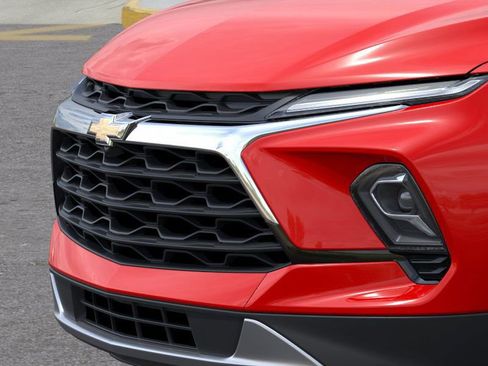 New 2025 Chevrolet Blazer LT w/ Convenience Package image 13