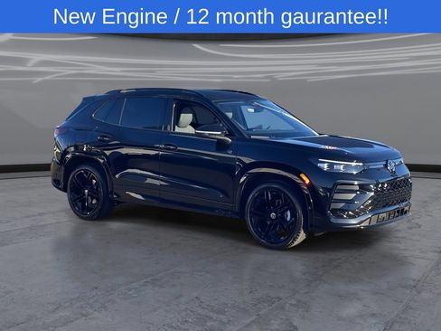 New 2026 Volkswagen Tiguan SE R-Line FWD image 2