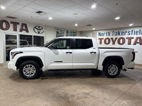 Used 2024 Toyota Tundra SR5 RWD image 7