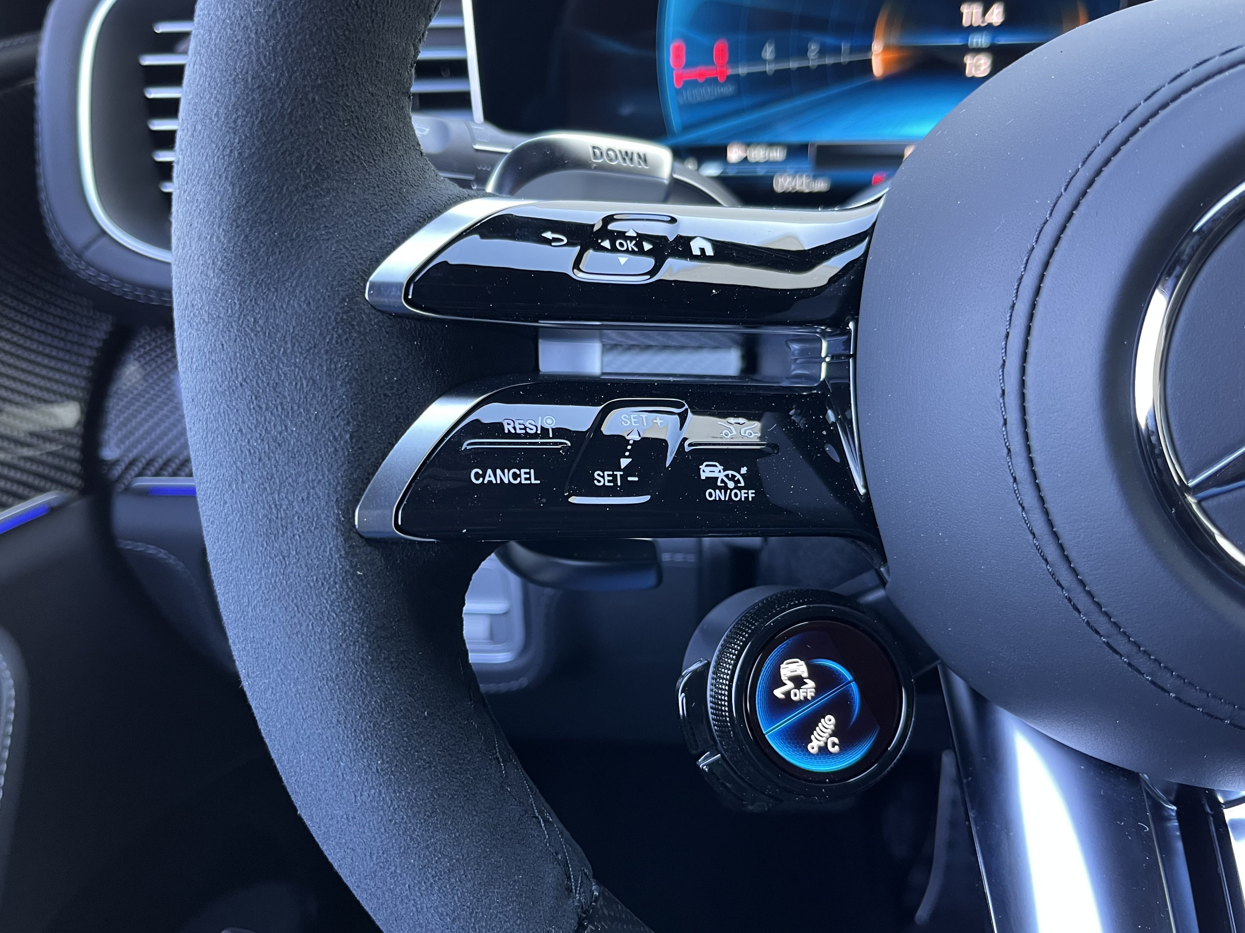 New 2026 Mercedes-Benz GLE 53 AMG 4MATIC Coupe image 25