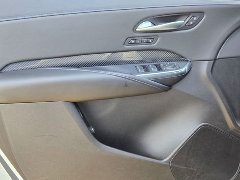 Certified 2025 Cadillac XT4 Sport w/ Cold Weather Package image 25