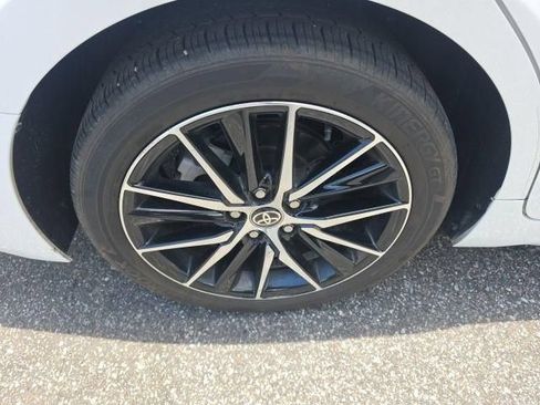 Used 2024 Toyota Camry SE FWD image 14