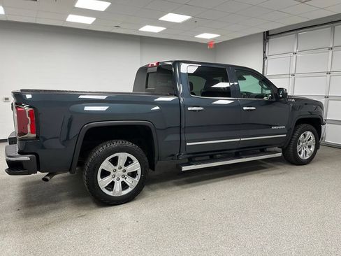 Used 2018 GMC Sierra 1500 SLT AWD/4WD image 11