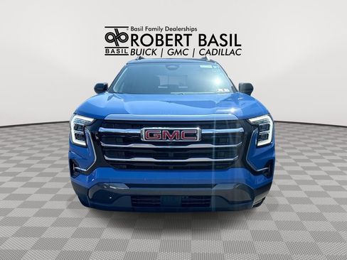New 2026 GMC Terrain Elevation w/ Elevation Premium Package AWD/4WD image 3