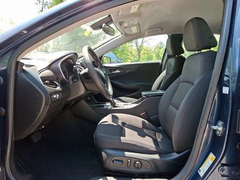 Used 2022 Chevrolet Malibu LT FWD image 13
