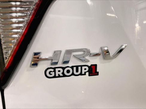 Used 2022 Honda HR-V EX image 28