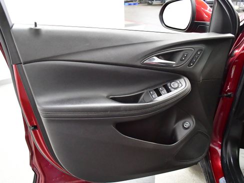 Used 2022 Buick Encore GX Essence w/ Advanced Technology Package AWD/4WD image 20