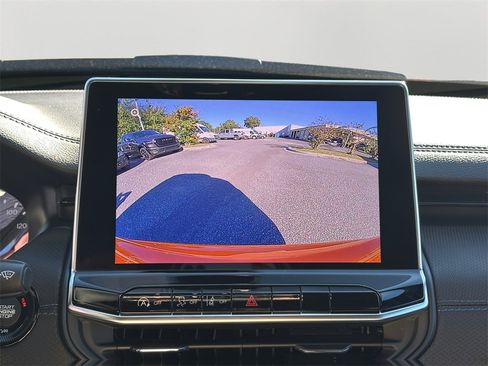 New 2026 Jeep Compass Latitude image 26