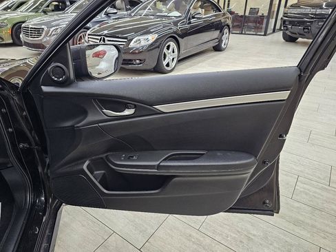 Used 2020 Honda Civic Sport image 35
