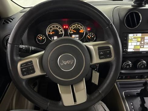 Used 2014 Jeep Patriot Limited w/ Sun/Sound Group AWD/4WD image 34